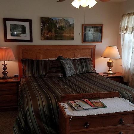 Yosemite Nights Bed & Breakfast Mariposa Buitenkant foto